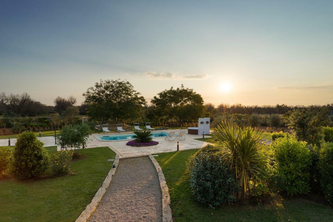 Li Furneddhri Villa Казарано Екстериор снимка