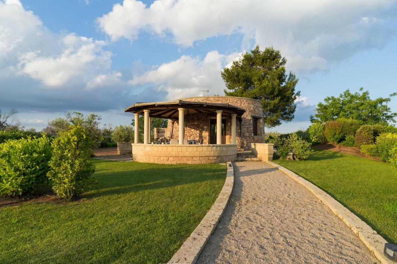 Li Furneddhri Villa Казарано Екстериор снимка