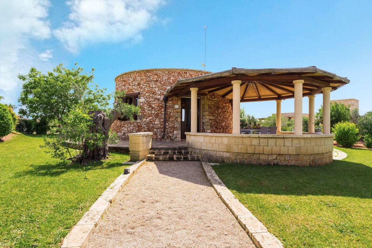 Li Furneddhri Villa Казарано Екстериор снимка