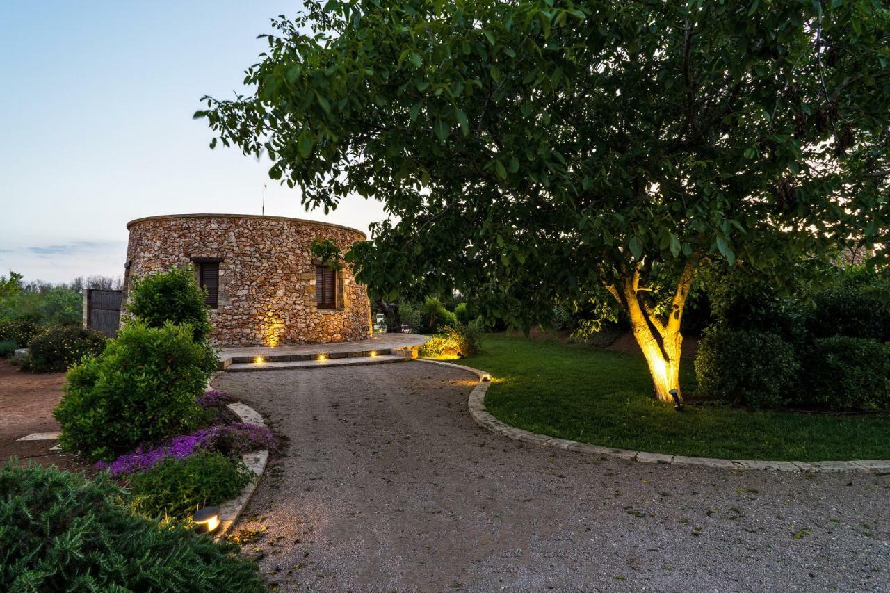 Li Furneddhri Villa Казарано Екстериор снимка