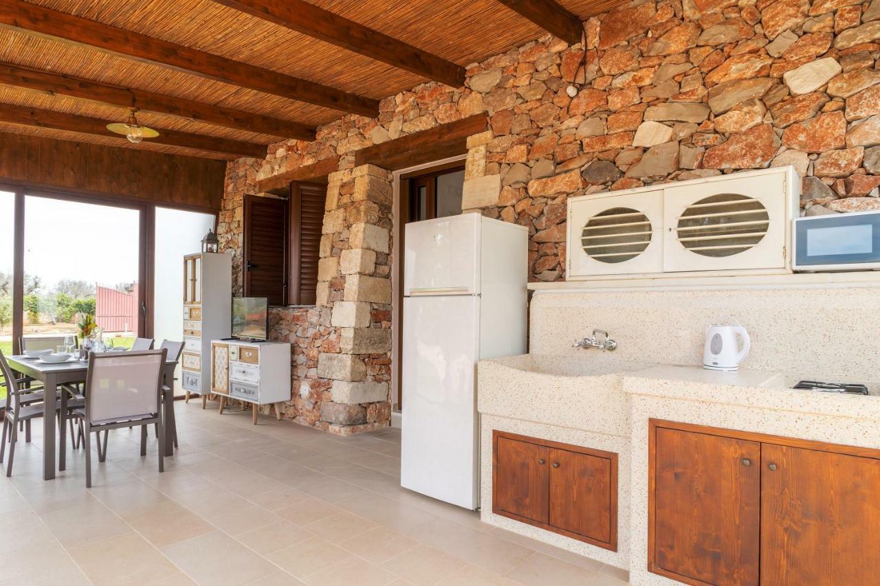 Li Furneddhri Villa Казарано Екстериор снимка